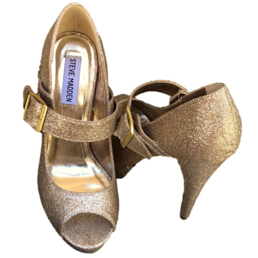 GLITTERY Gold Steve Madden Mary Jane Peep-Toe Heels